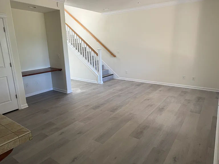 2090 Tuscany Way — Photo 2