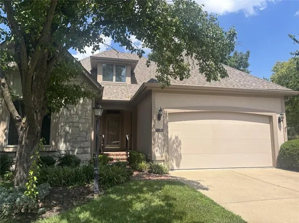 6202 W 128th St, Overland Park, KS 66209