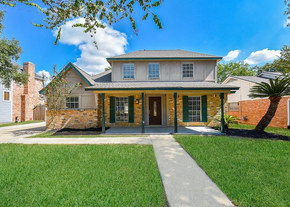 1st image of 22726 River Birch Dr