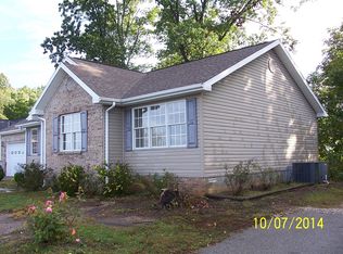 475 Mesa Rdg, Hazard, KY 41701
