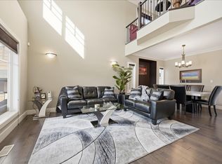 2018 Armitage Grn SW, Edmonton, AB T6W 0K8