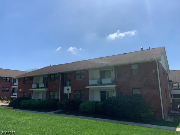 1300 Rock Ave B-2 #2, North Plainfield Boro, NJ 07060