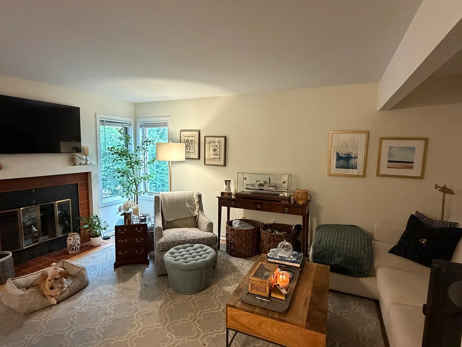 1 bed, 1.0 bath, 1025 sqft, $3,100 — Photo 3