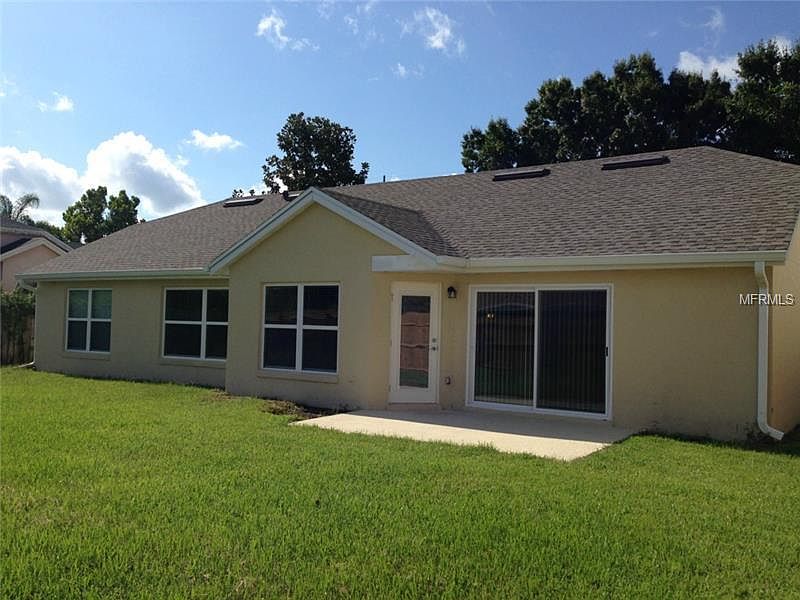 1st image of 2525 Smithfield Dr