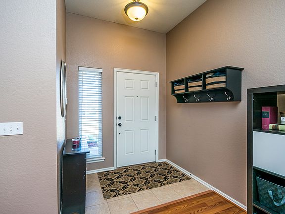 5th image of 416 Hidden Creek Way