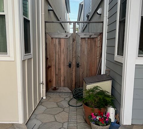 2nd image of 342 12th St