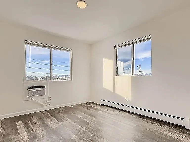 1513 W 70th Ave #206 — Photo 3