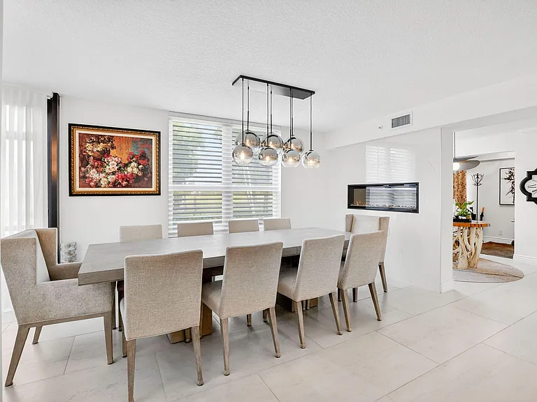 7233 Promenade Dr #101 — Photo 34
