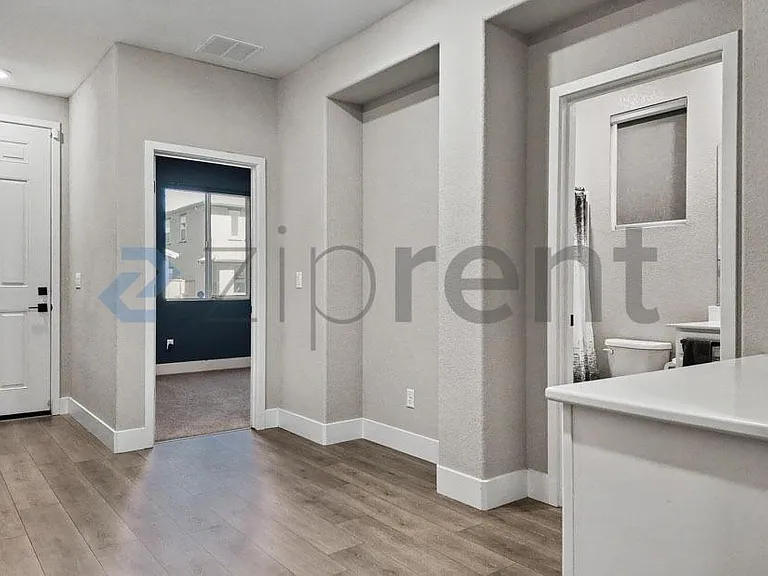 2272 Borealis Cir — Photo 38