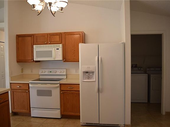 3rd image of 105 Foggy Creek Ct