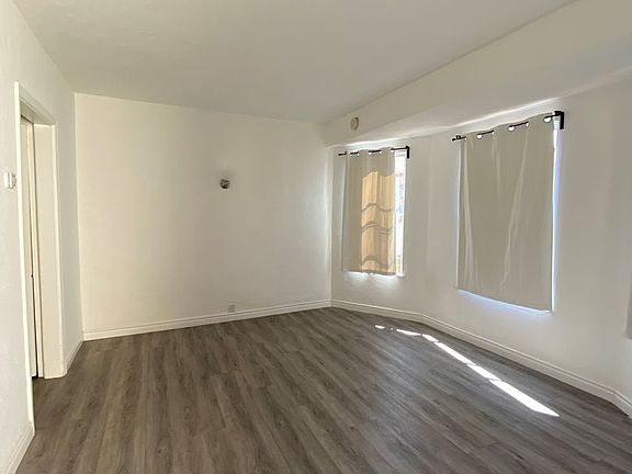5th image of 677-707 N Park Ave #9