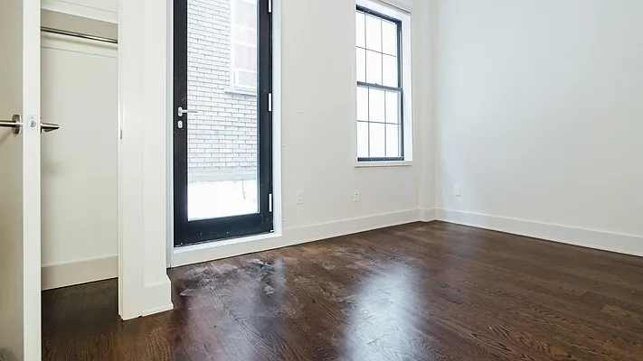 Rented by TheLocals LLC | media 21