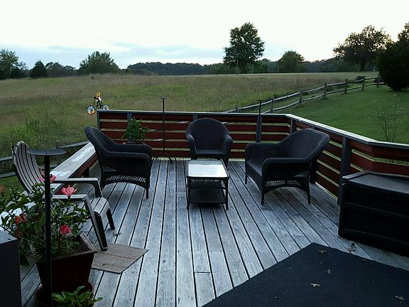 deck with mountain views 