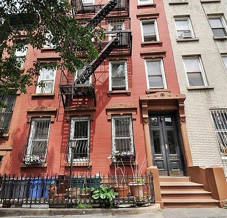 5th image of 781 Union St APT 4F