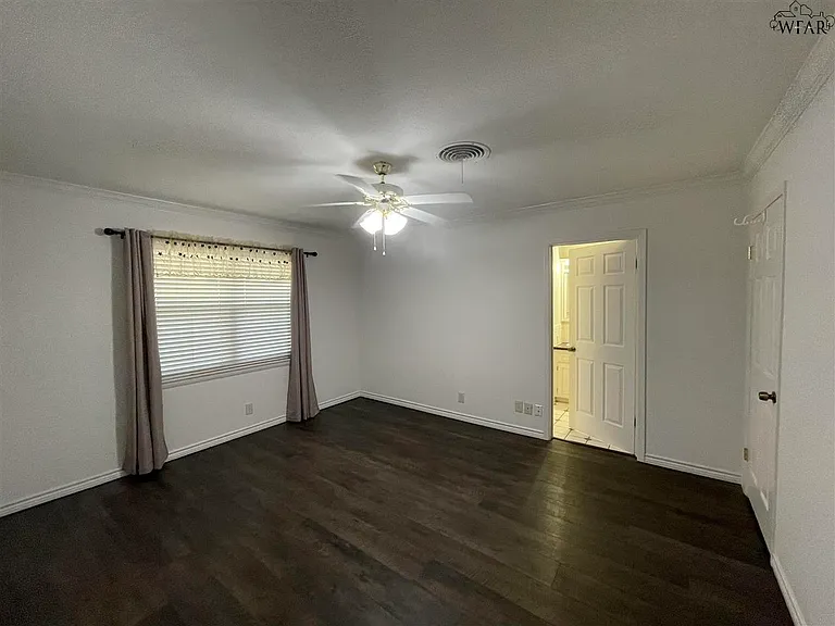 3504 Cranbrook Ln — Photo 12