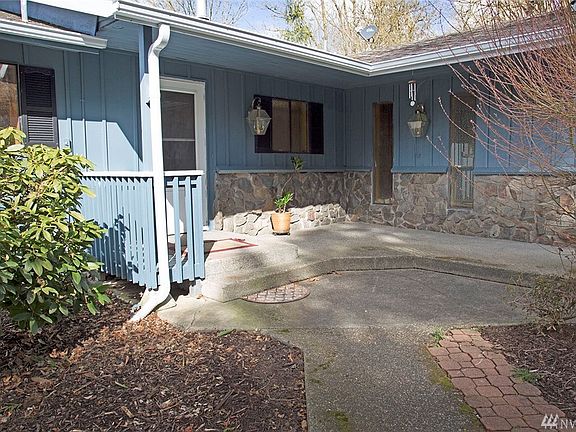 4th image of 40803 218th Ave SE
