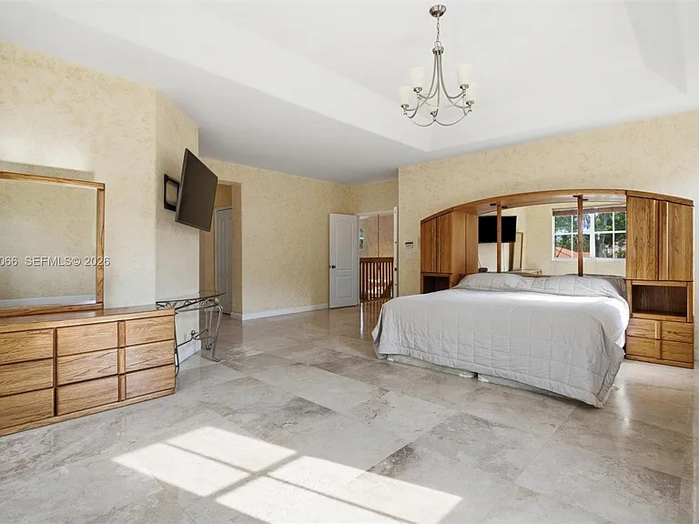 16781 SW 38th St — Photo 30