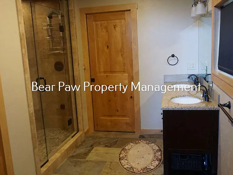 1617 Shooting Star Dr — Photo 26