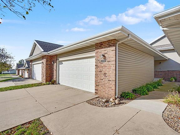 2nd image of 1506 Aspen Dr
