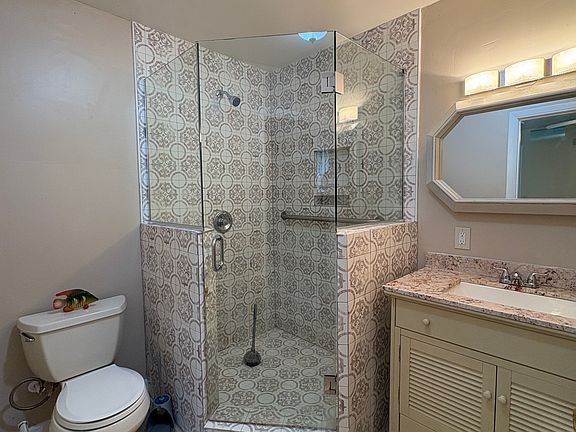 4th image of 6622 Massachusetts Dr #1