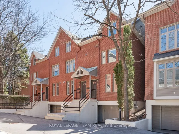 72 Greenfield Ave #10, Ottawa, ON K1S 0X7