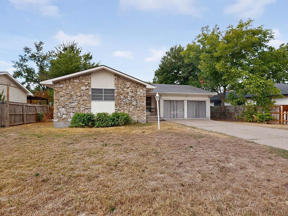 1st image of 873 Beverly Dr