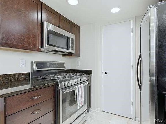 5th image of 8653 Red Clover Court