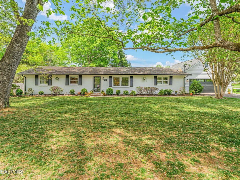 1st image of 7201 Wellswood Ln