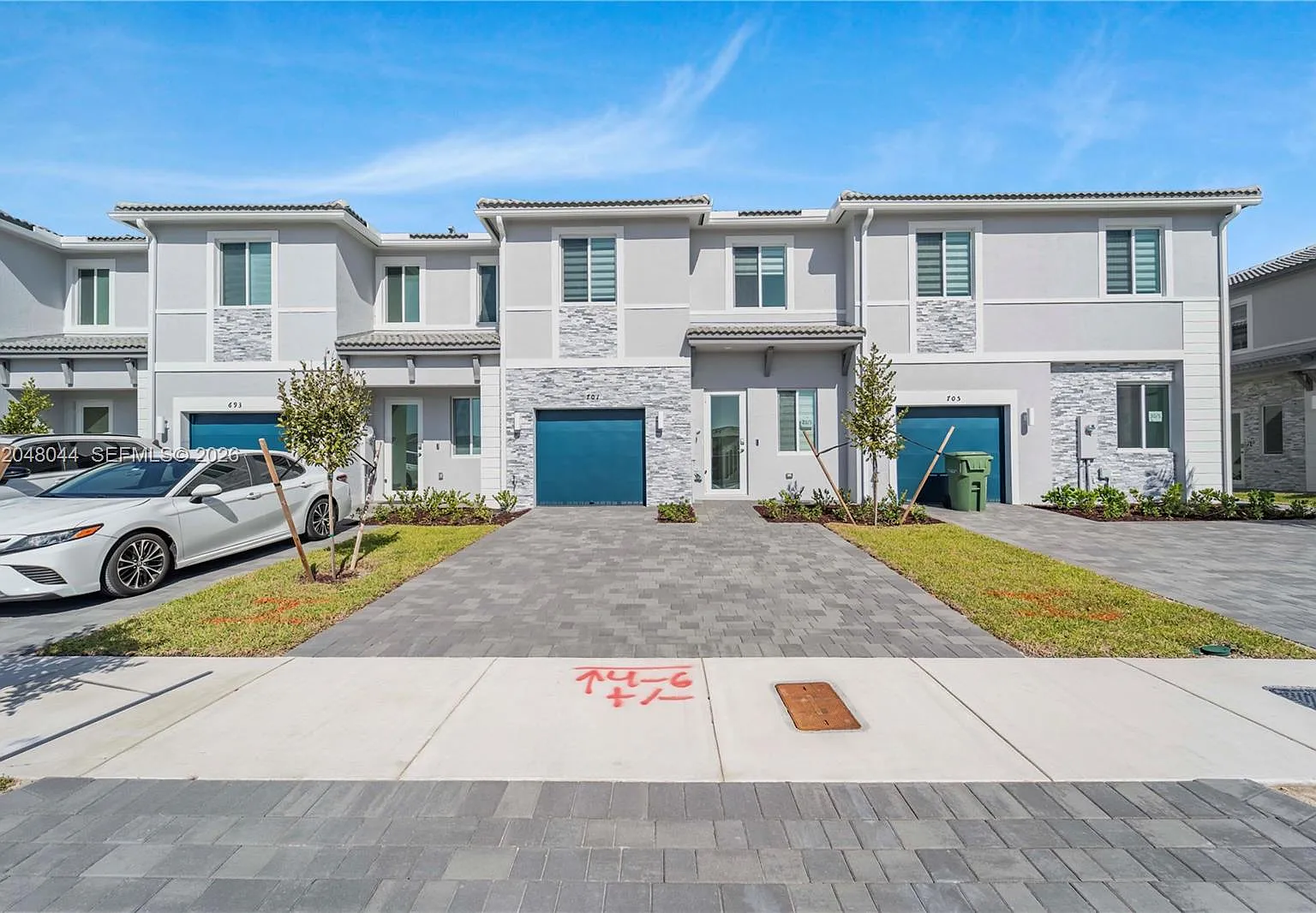 4 bed, 1850 sqft, $3,250 — Photo 1