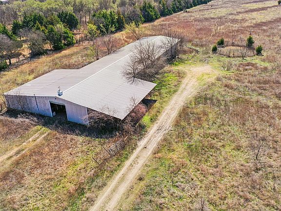 2nd image of 1001 Ovilla Rd