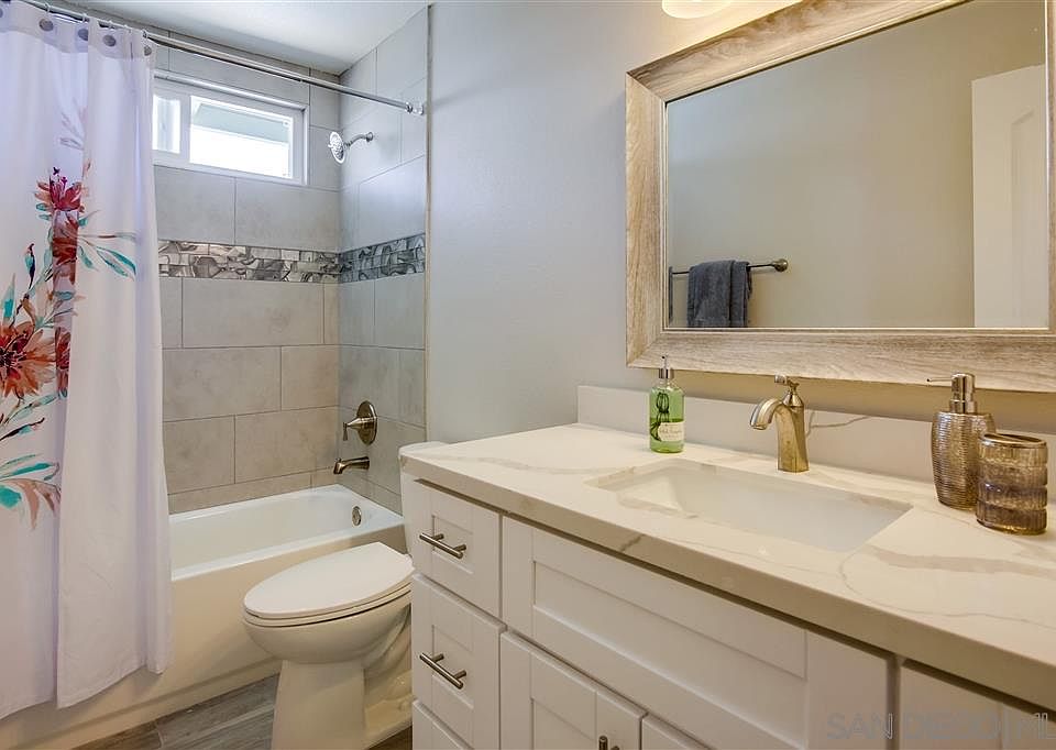 2nd image of 2442 Worden St