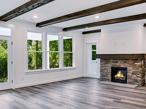 2nd image of 519 Lakeview Dr #Gytmxf