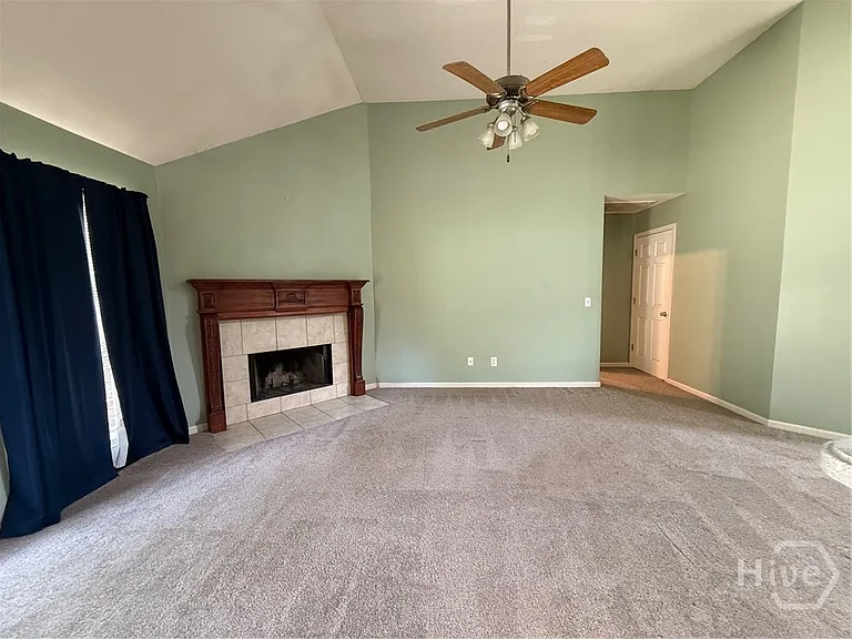 138 Silverton Rd — Photo 7