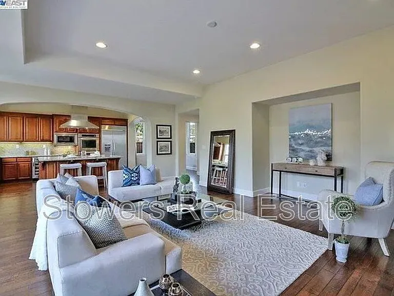 5139 Holborn Way — Photo 13