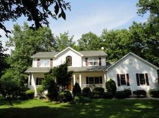 78 Cranberry Dr, Hopewell Junction, NY 12533