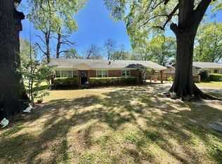 1436 E Rebecca Dr, Greenville, MS 38701