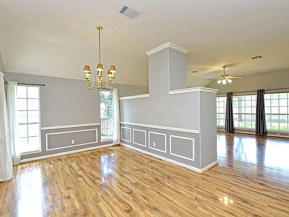 4th image of 4003 Sable Oaks Dr
