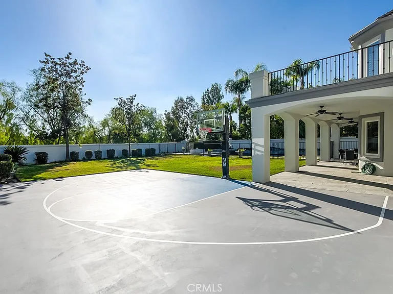 25504 Colette Way — Photo 56