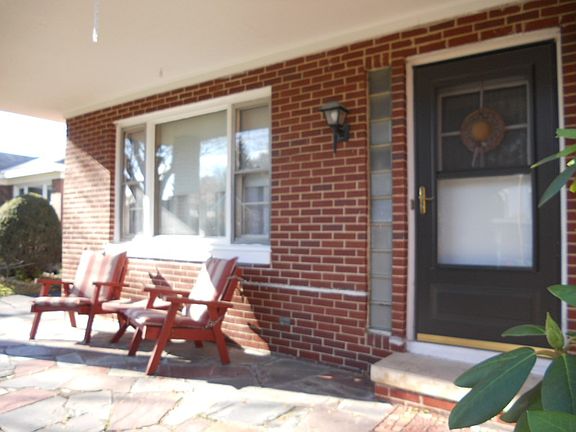 2nd image of 11 Horton Ave