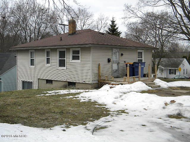 1st image of 1360 Lewison Ave NE