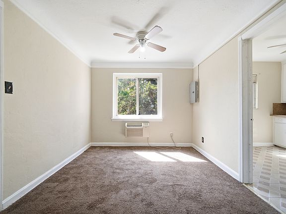 3rd image of 2715 Noble Rd #303