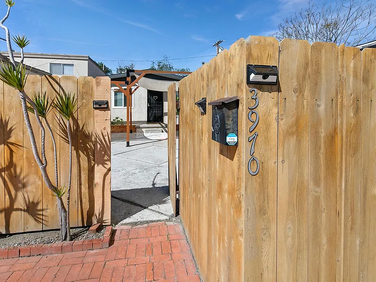 3970 Lamont St — Photo 6
