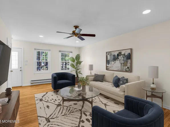 5 Plaza De Las Flores #C, Freehold, NJ 07728