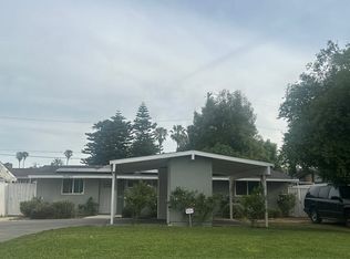 19407 Lorne St, Reseda, CA 91335