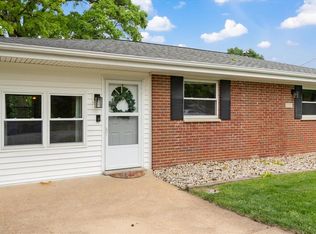 2929 Hallmark Ln, Saint Louis, MO 63125