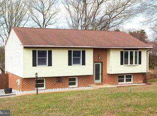 714 Redwood Dr, Westminster, MD 21157
