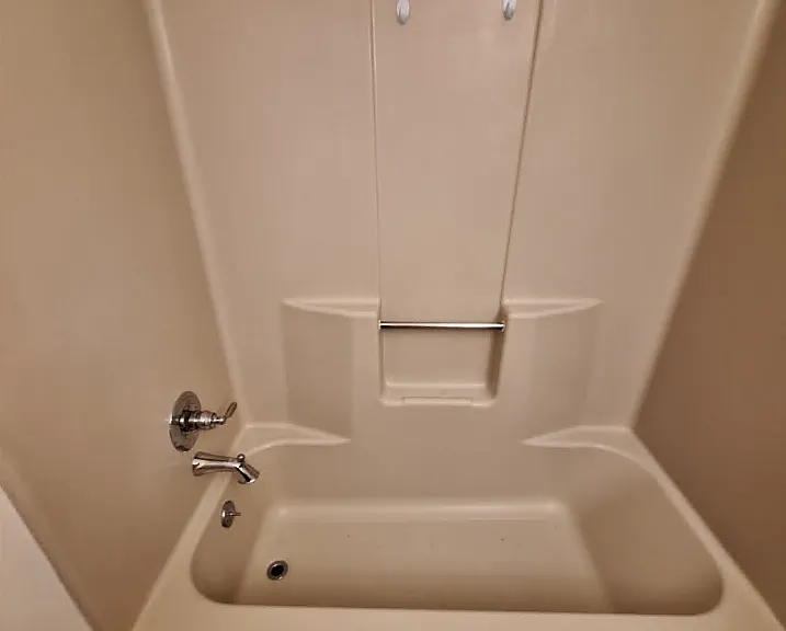 364 N Broad St #8 — Photo 26