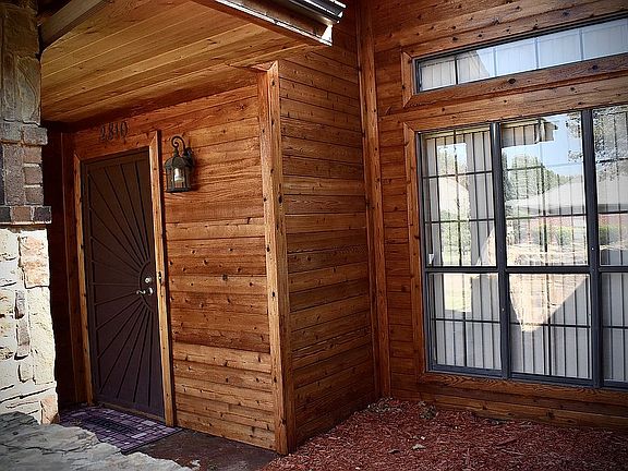 5th image of 2810 Baron Dr