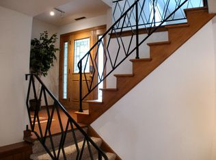 3S700 Delles Rd, Naperville, IL 60563