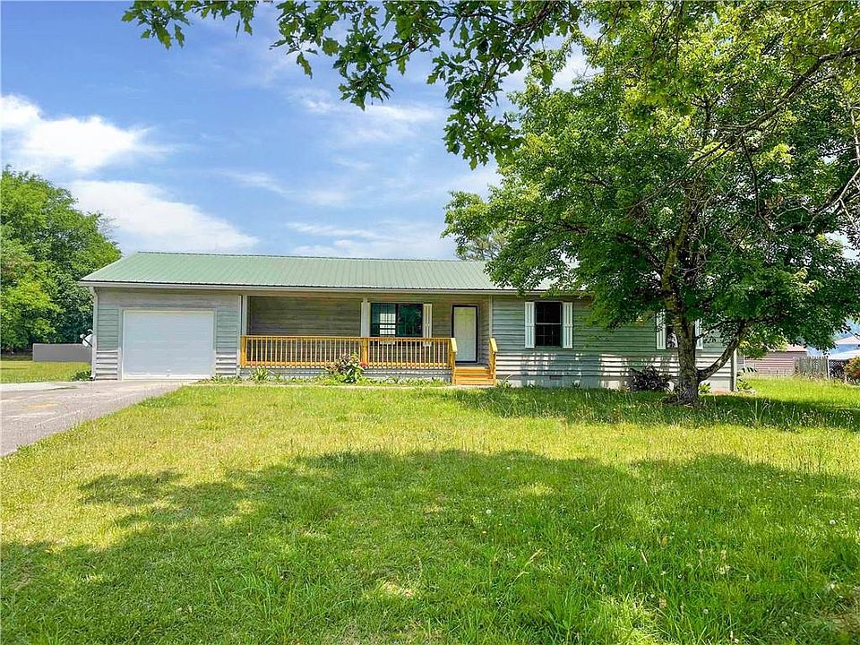 1st image of 50 Laredo Dr